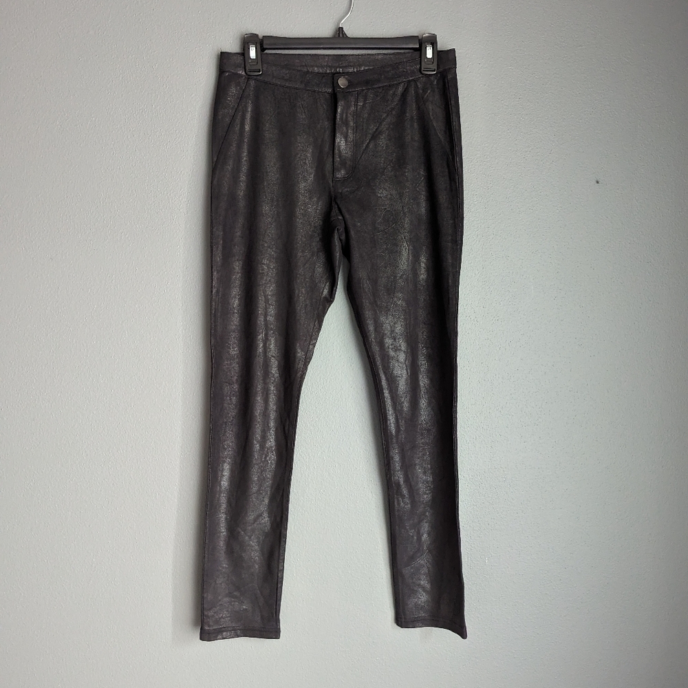 Calzedonia Legging pants. Women's leggings size small. Black/Sheen
